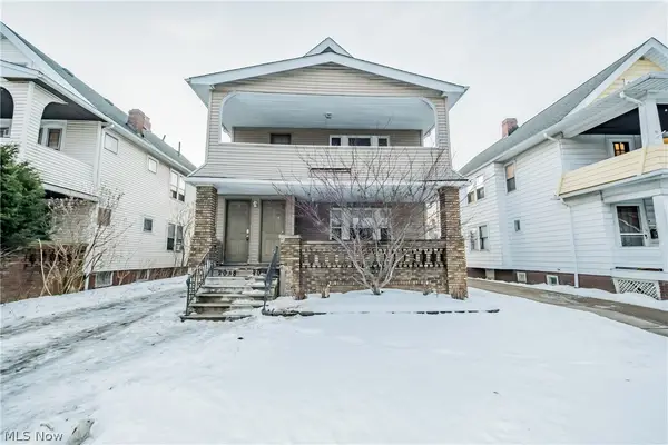 2056 - 2058 Wascana Avenue, Lakewood, OH 44107