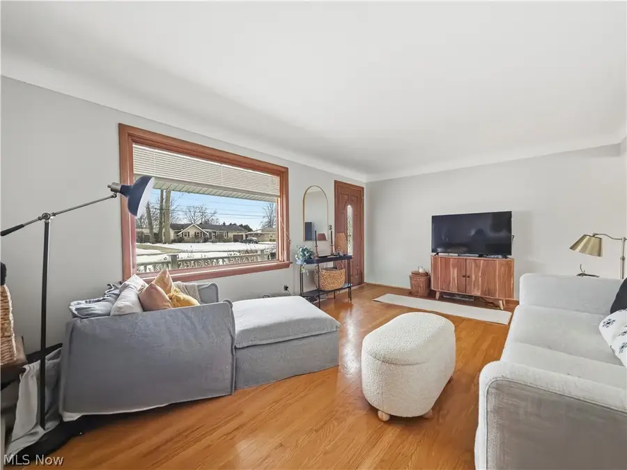 4656 Pinegrove Avenue, Austintown, OH 44515 - #2