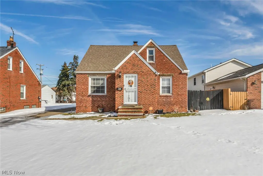 931 E 214th Street, Cleveland, OH 44119 - #1