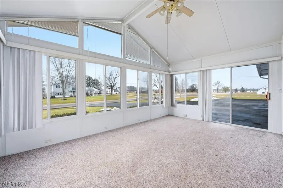 9106 Moulin Ne Avenue, Alliance, OH 44601 - #2