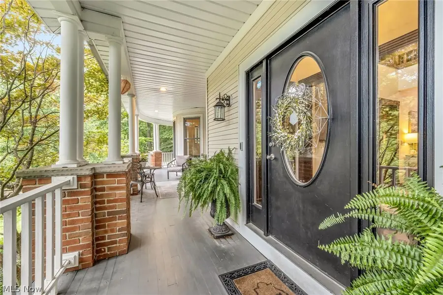 8851 Spring Valley Drive, Broadview Heights, OH 44147 - #3