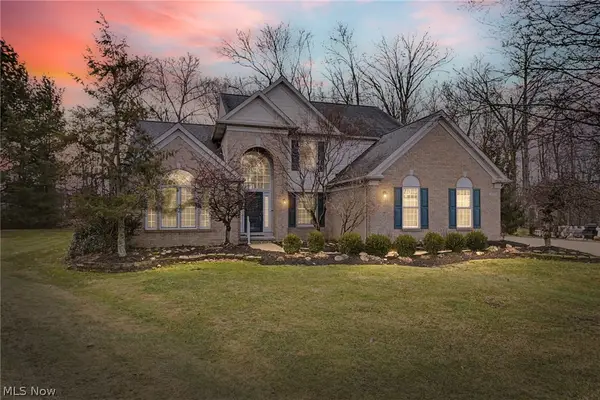 20067 Killians Grove, Strongsville, OH 44149