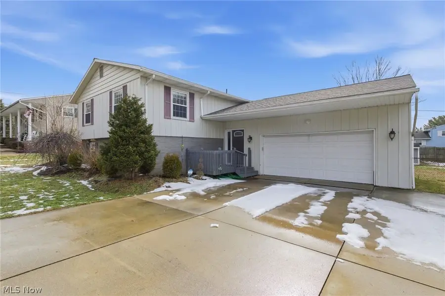5132 Ridgeglen Nw Circle, Canton, OH 44708 - #3