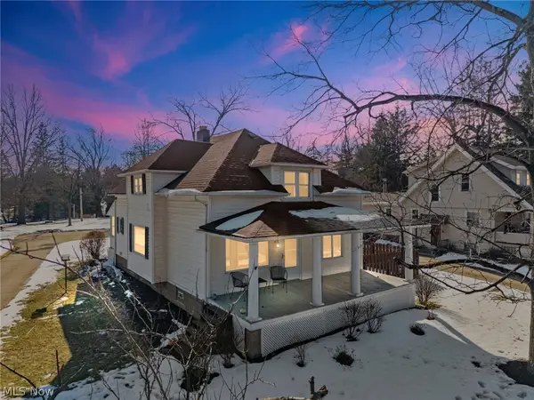 6312 E Pleasant Valley Road, Independence, OH 44131