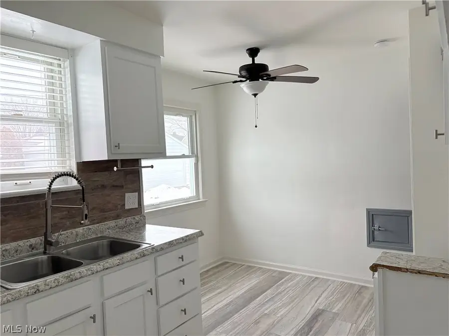 15521 Corkhill Road, Maple Heights, OH 44137 - #2