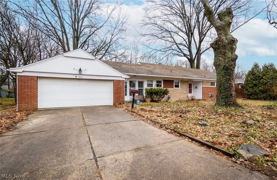 1114 Briarcliff Avenue, Alliance, OH 44601 - #2