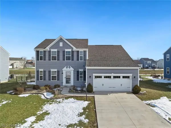 9397 Winfield Lane, North Ridgeville, OH 44039