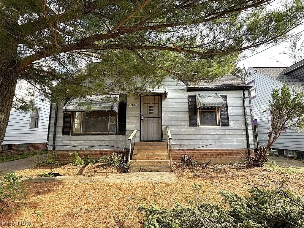 4065 E 153rd Street, Cleveland, OH 44128 - #1