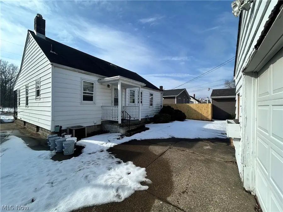 1743 E 36th Street, Lorain, OH 44055 - #2