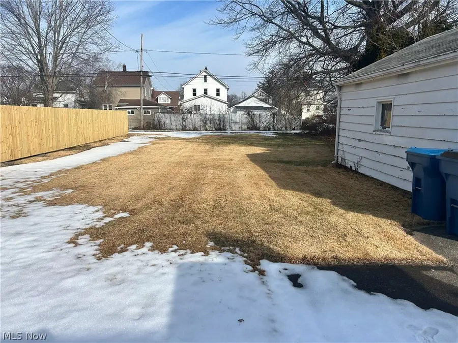 1743 E 36th Street, Lorain, OH 44055 - #3