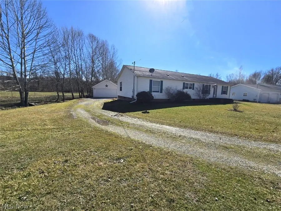 80 Hannah Place Road, Belpre, OH 45714 - #2