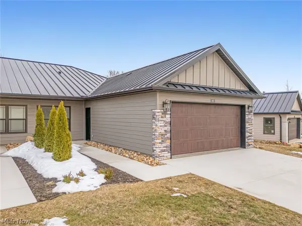 997 Beech Avenue, Millersburg, OH 44654