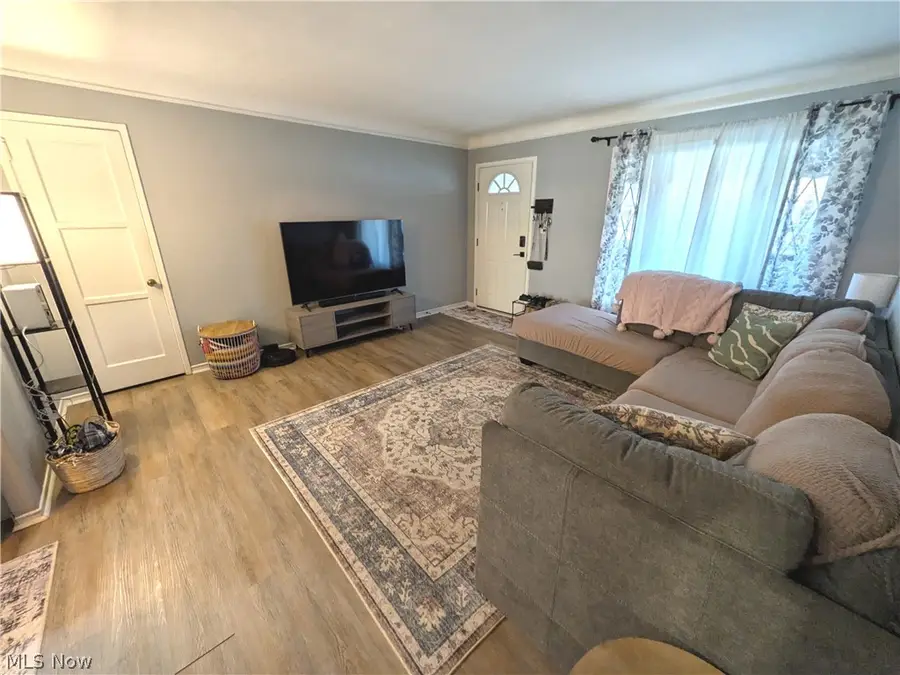 3846 W 143rd Street, Cleveland, OH 44111 - #3