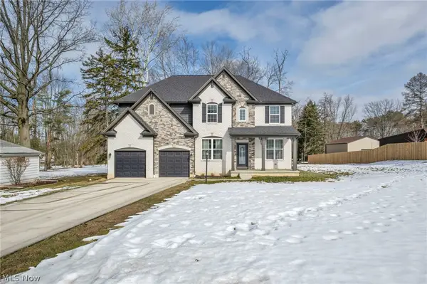 19736 Westwood Drive, Strongsville, OH 44149