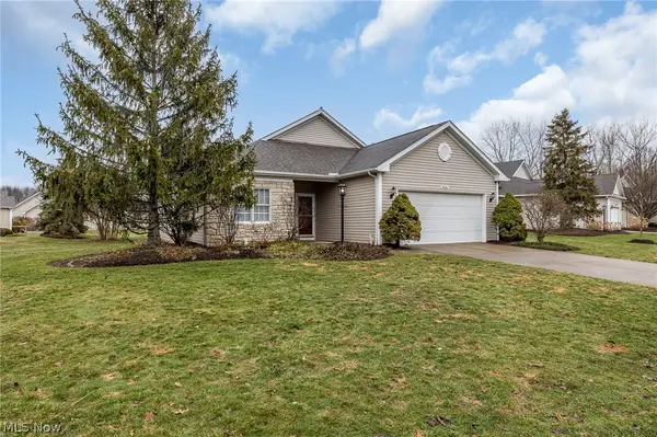 4261 Lake Harbour Nw Way, Avon, OH 44011