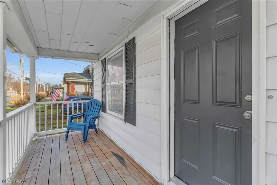 642 Nutwood Avenue, Cuyahoga Falls, OH 44221 - #2