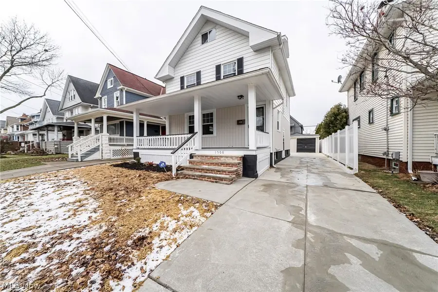 1508 Lauderdale Avenue, Lakewood, OH 44107 - #2