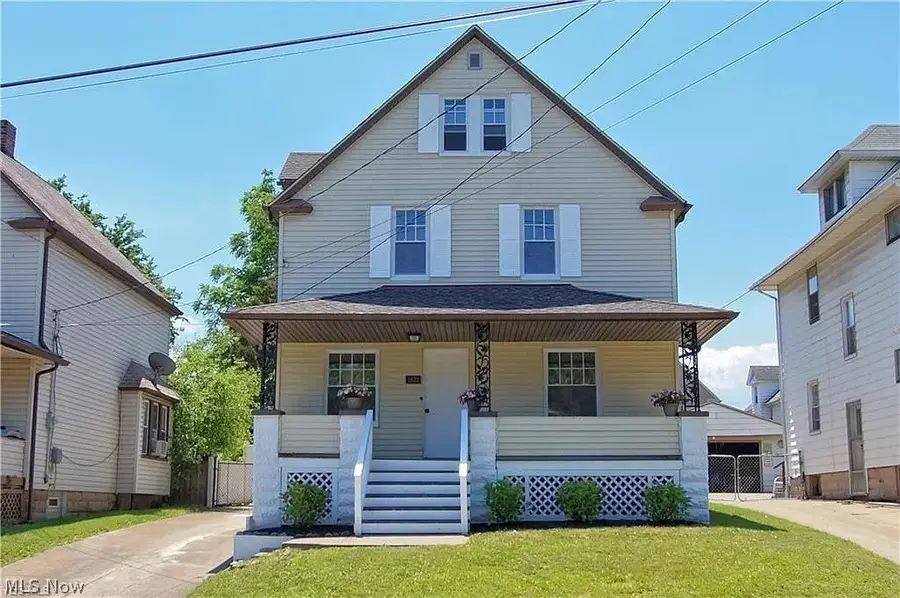 3613 Henritze Avenue, Cleveland, OH 44109 - #2