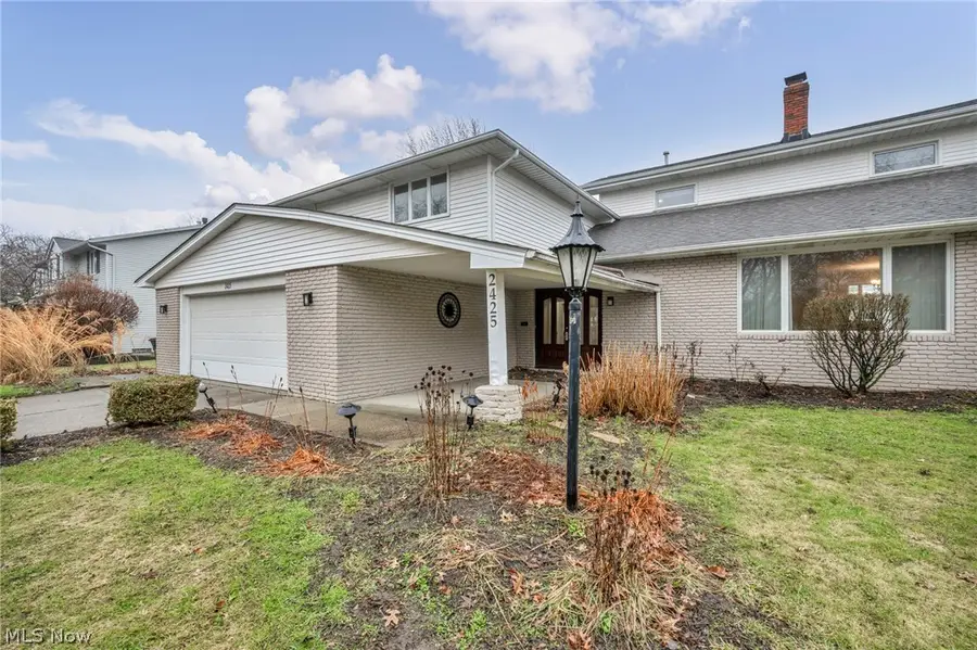 2425 Brian Drive, Beachwood, OH 44122 - #3