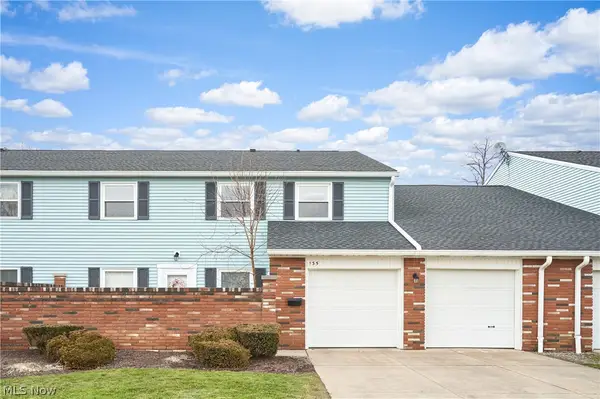 135 Monmouth Court, Mentor, OH 44060