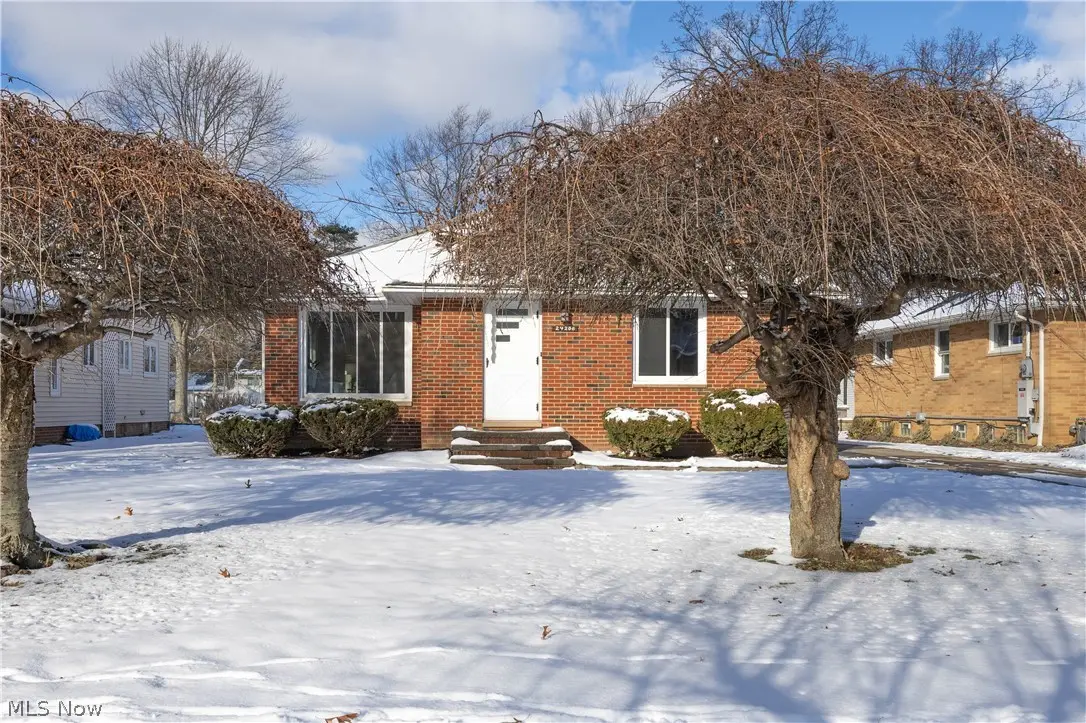 24206 Beech Lane, North Olmsted, OH 44070 - #1