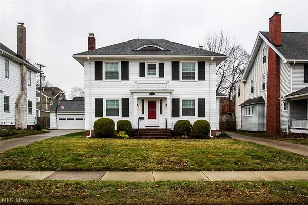 1580 Chesterland Avenue, Lakewood, OH 44107