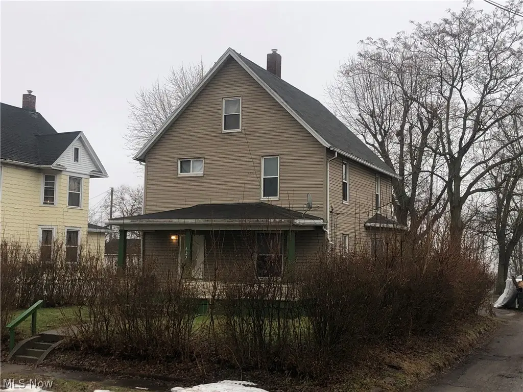 822 Highland Ne Road, Canton, OH 44704 - #1