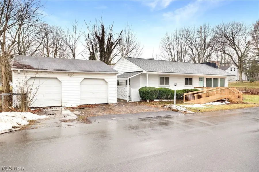 1338 Oak Avenue, Barberton, OH 44203 - #2