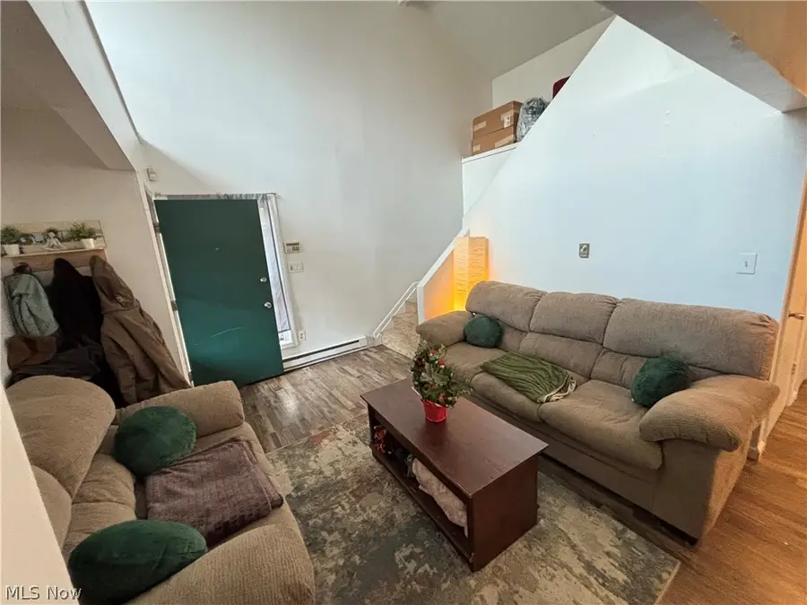 942 Caddo Avenue, Akron, OH 44305 - #2