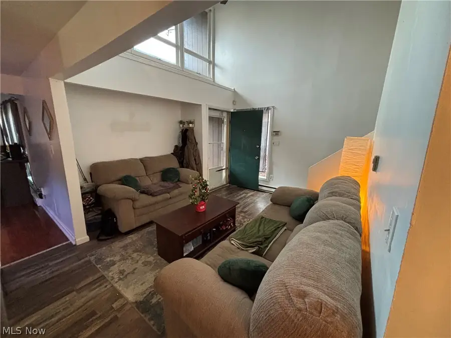 942 Caddo Avenue, Akron, OH 44305 - #3