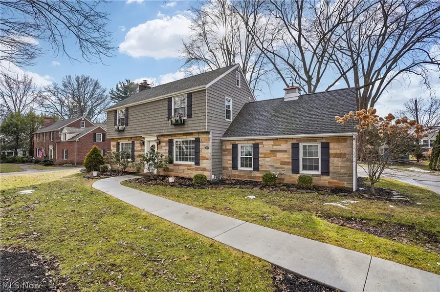 3910 Darlington Nw Avenue, Canton, OH 44708 - #3