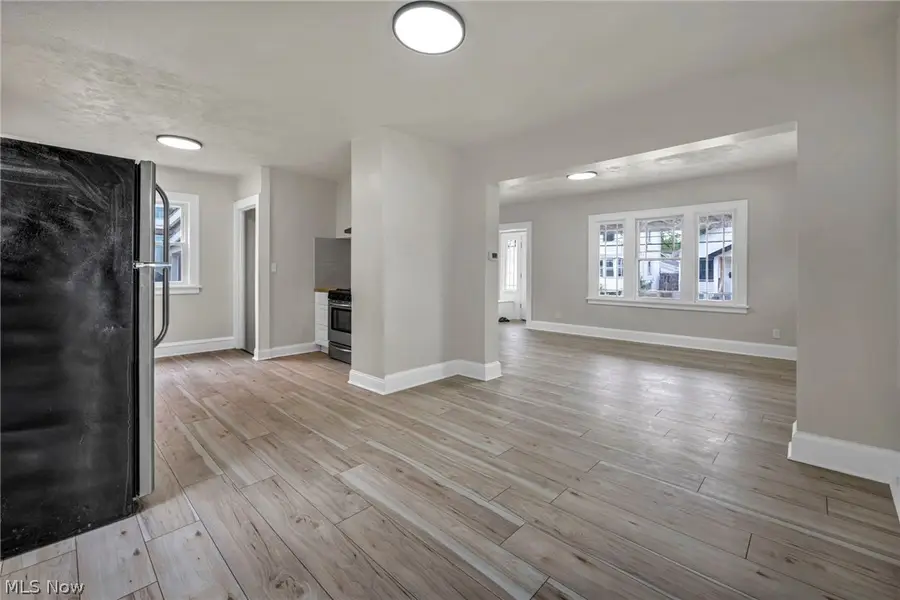 1703 Crestline Avenue, Cleveland, OH 44109 - #3