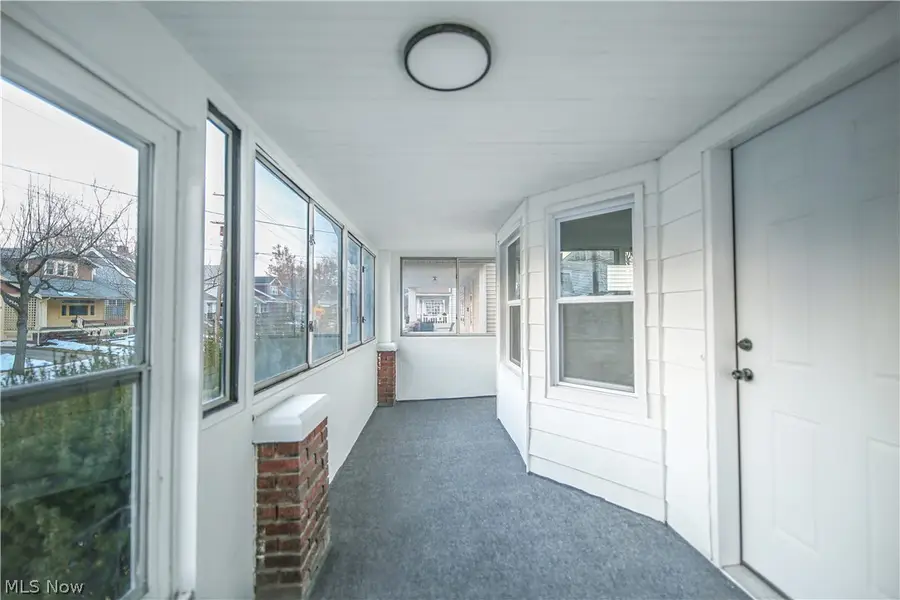 3433 W 94th Street, Cleveland, OH 44102 - #3