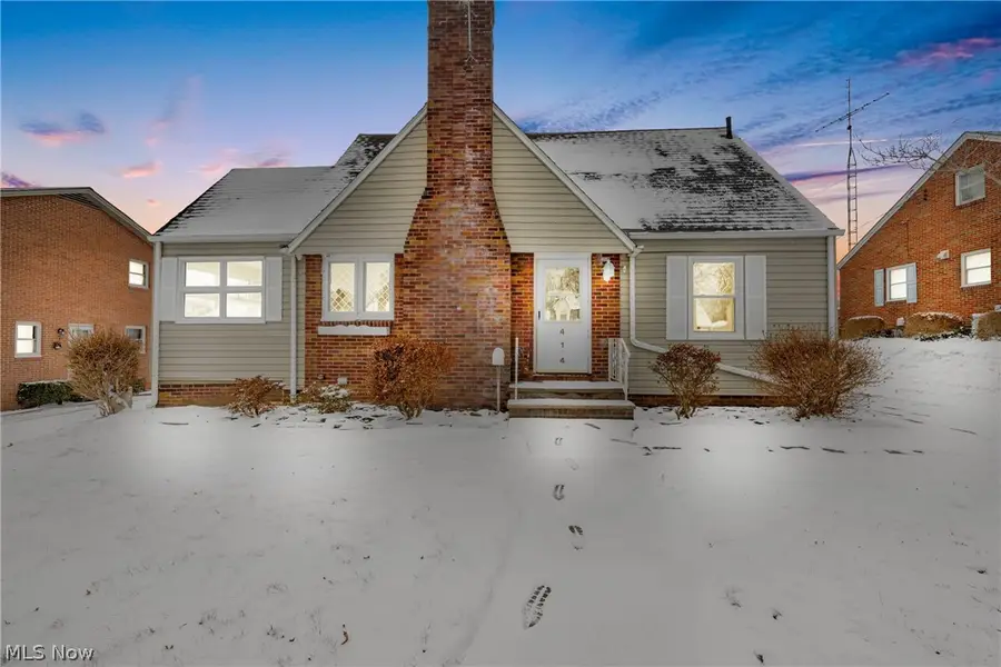 414 32nd Nw Street, Canton, OH 44709 - #2