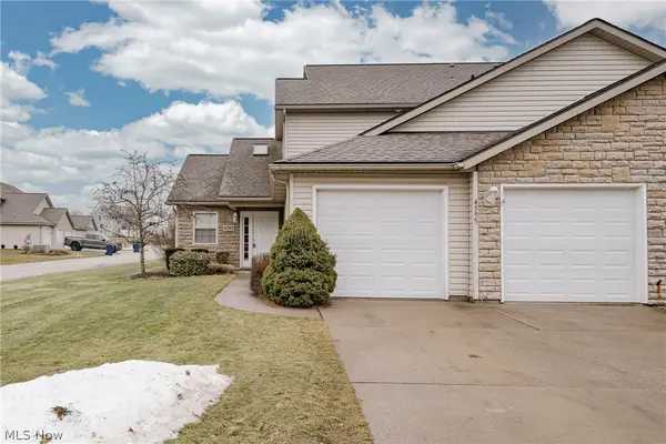 4595 Creekside Drive, Brimfield, OH 44240