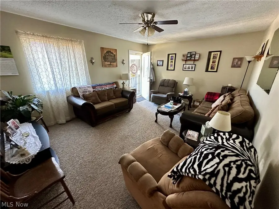 807 Carlise Street, Belpre, OH 45714 - #3