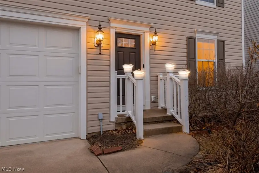 38446 Foxglen Avenue, Avon, OH 44011 - #3