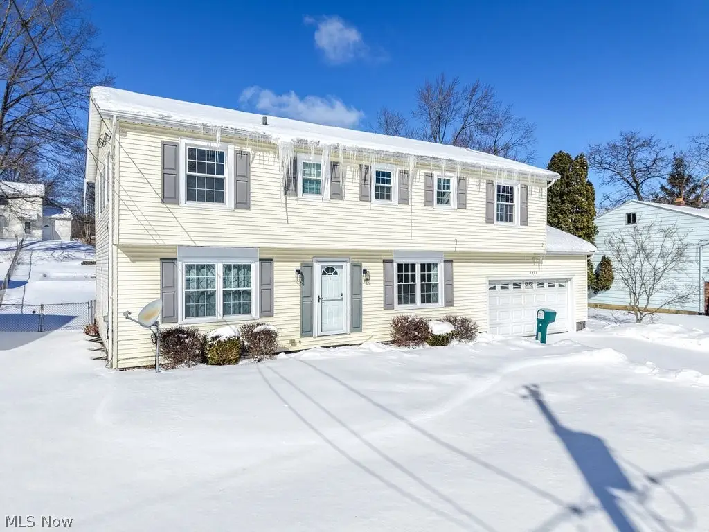 9408 Fairfield Drive, Twinsburg, OH 44087 - #1