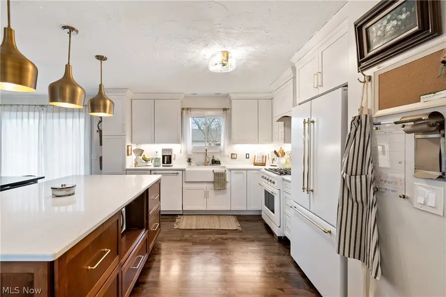 5642 Grand Place, Willoughby, OH 44094 - #2