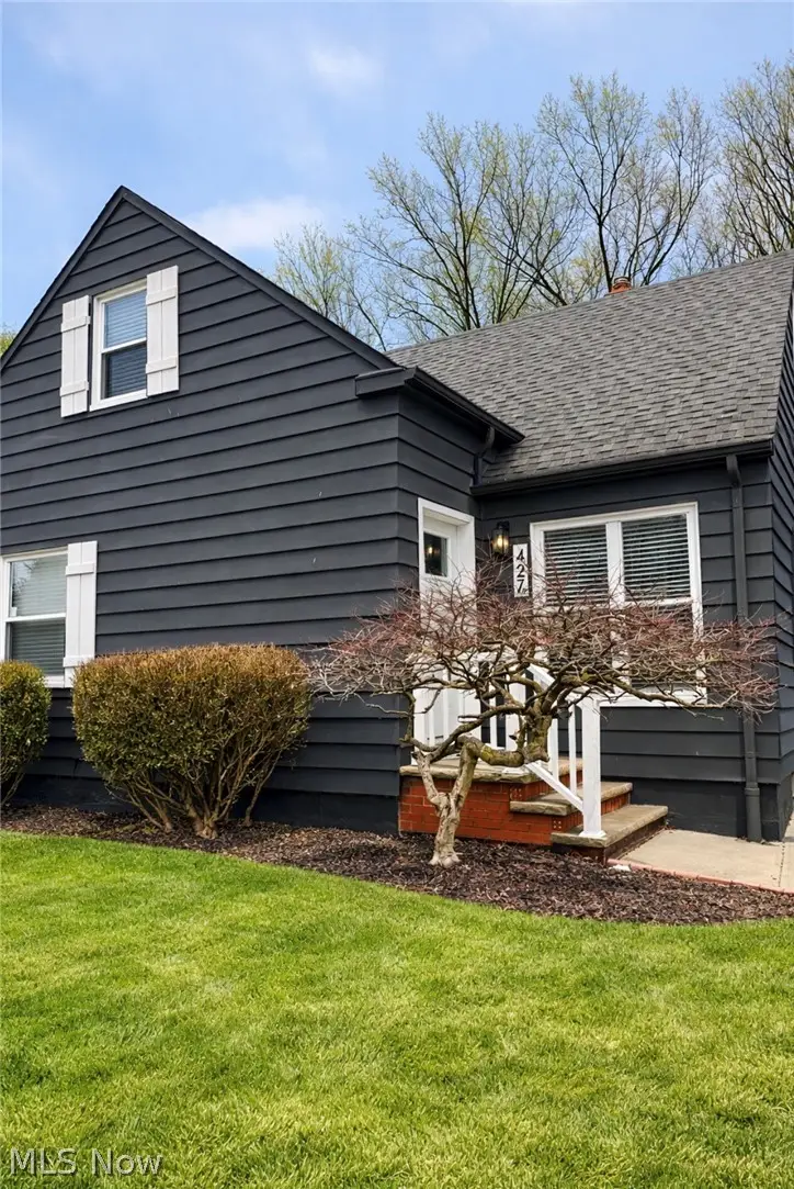427 275 Street, Euclid, OH 44132 - #2