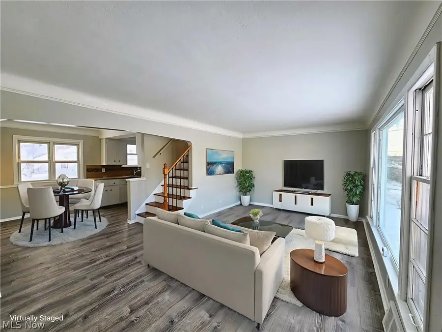 9516 Alexander Road, Cleveland, OH 44125 - #2