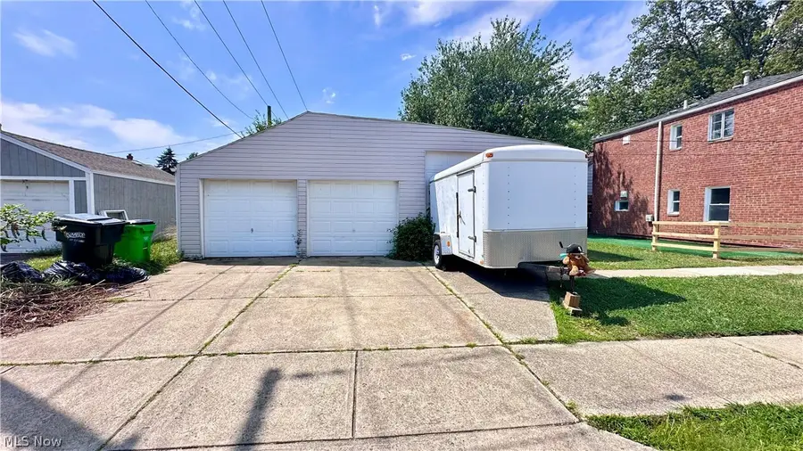 21000 Crystal Avenue, Euclid, OH 44123 - #3