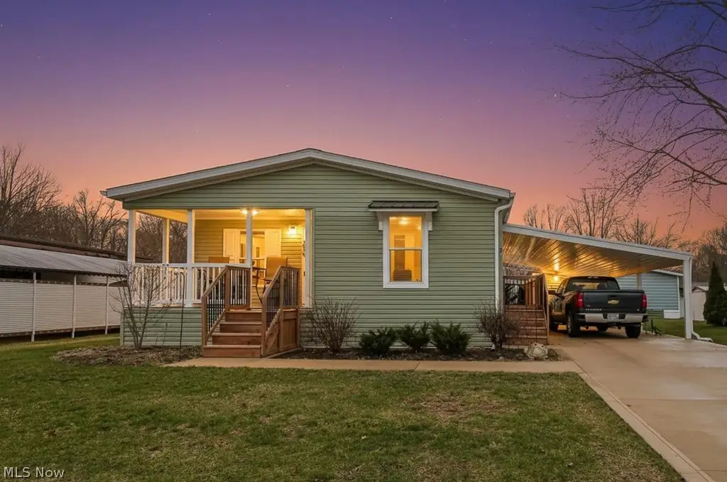 7 Michael Drive, Olmsted, OH 44138 - #1