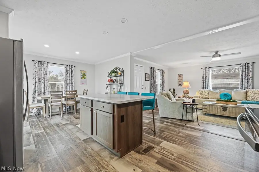 7 Michael Drive, Olmsted, OH 44138 - #3