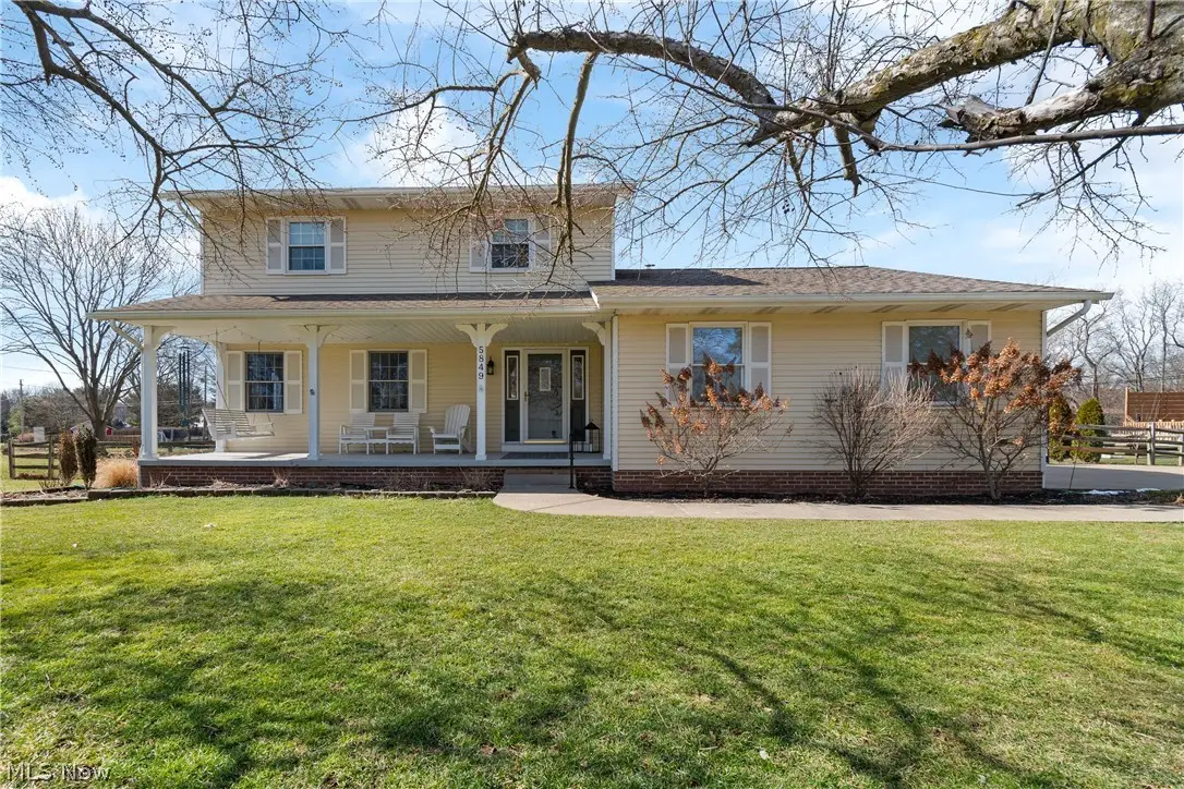 5849 Linder Ne Circle, Canton, OH 44721 - #1