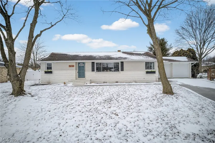 508 Sandy Ne Avenue, Massillon, OH 44646 - #2
