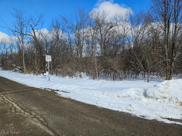 Miles Road, Cleveland, OH 44128