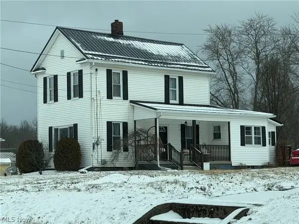 2420 Beechwood Ne Avenue, Alliance, OH 44601