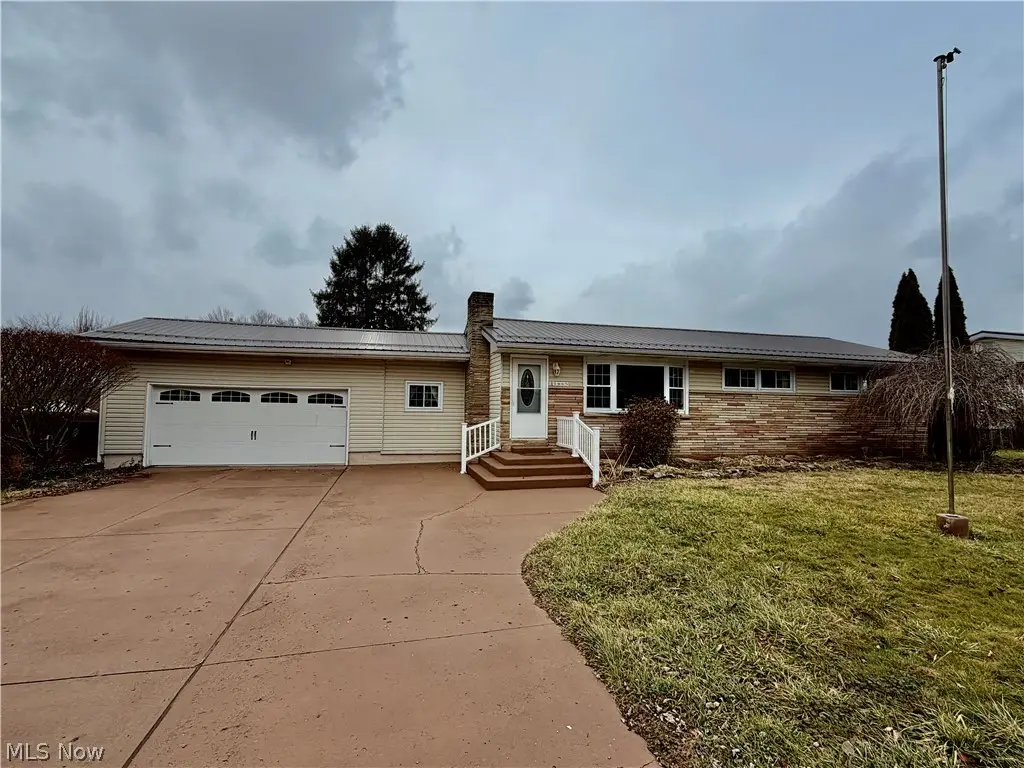 3945 Mill Drive, Zanesville, OH 43701 - #1