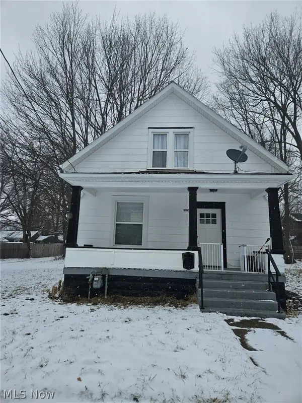 1003 Sherlock Ne Place, Canton, OH 44714